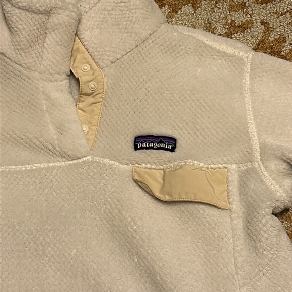 Patagonia white pullover size medium - Picture 2 of 16